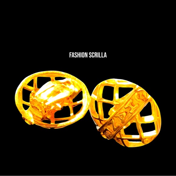 Rare Vintage CHANEL 1980’s Caged Clip on earrings - Picture 3 of 15